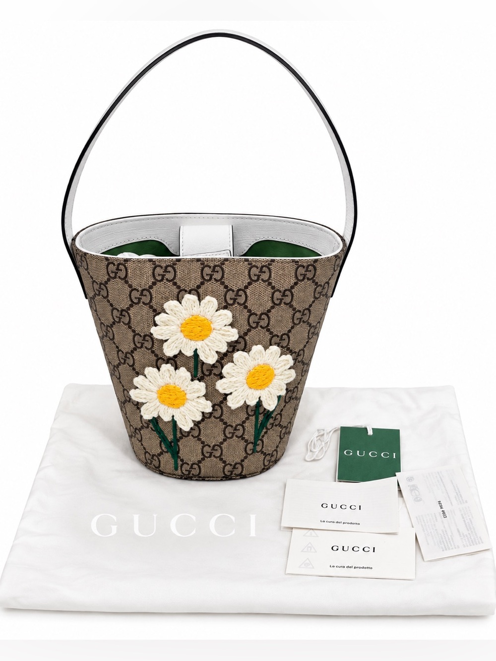 Gucci Brown GG Supreme Canvas Bucket Bag with Daisy Appliqués